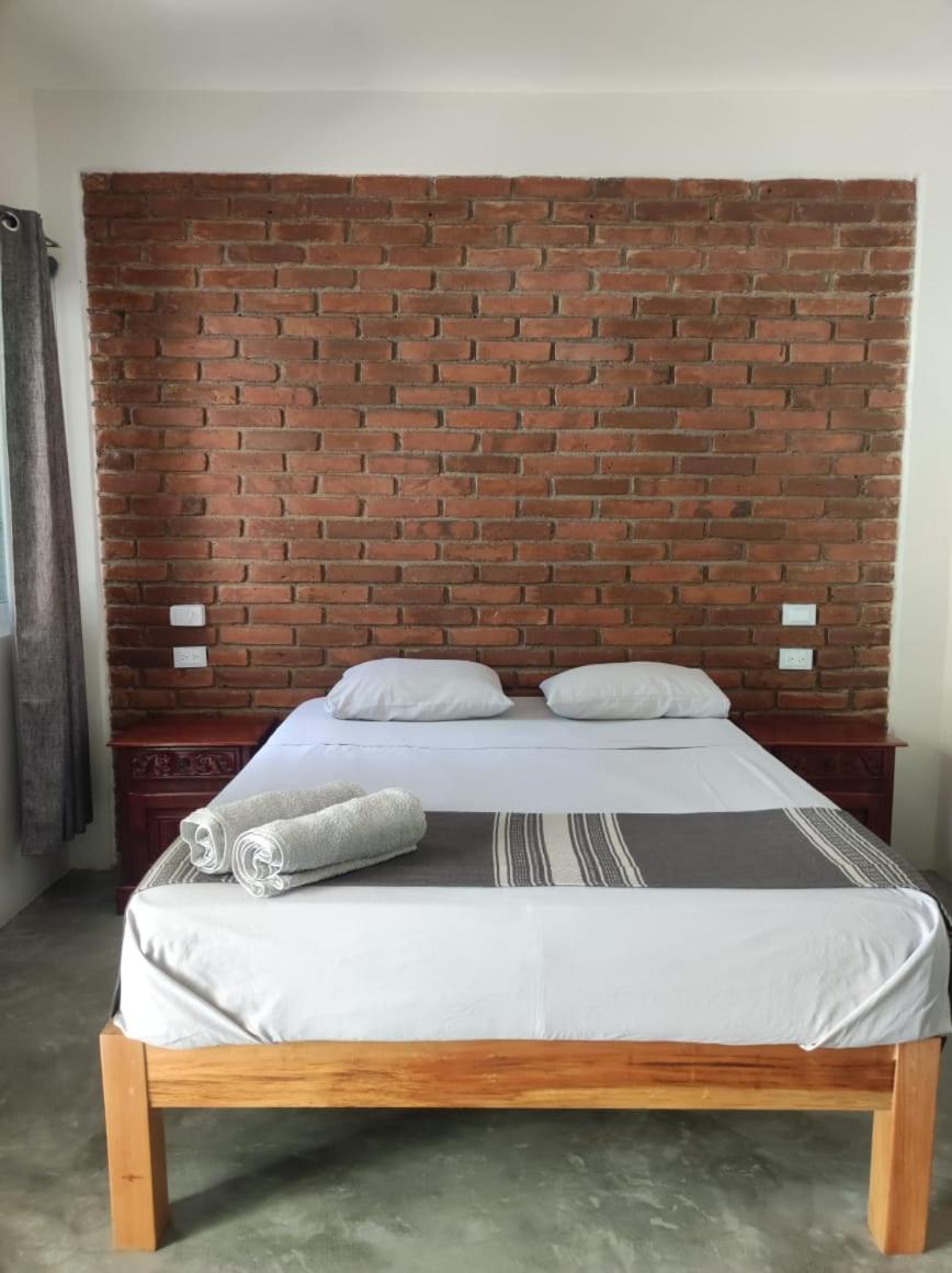 Hotel Casa Sixta A 7Min Del Aeropuerto Internacional Pmx Y 2 Cuadras Terminal Autob Ado à Puerto Escondido  Extérieur photo